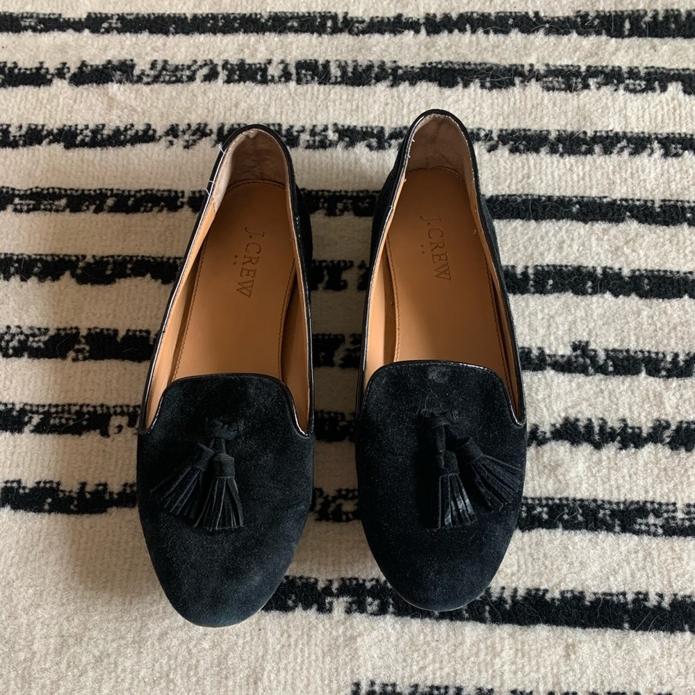 J CREW Black Suede Tassel Loafers sz 7 comfy and super chic!